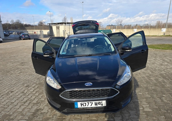 Ford Focus cena 20000 przebieg: 310000, rok produkcji 2015 z Gdańsk małe 154